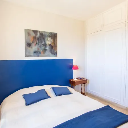 Le Clinfoc By Interhome Apartman