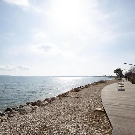 Le Clinfoc By Interhome * Hyères